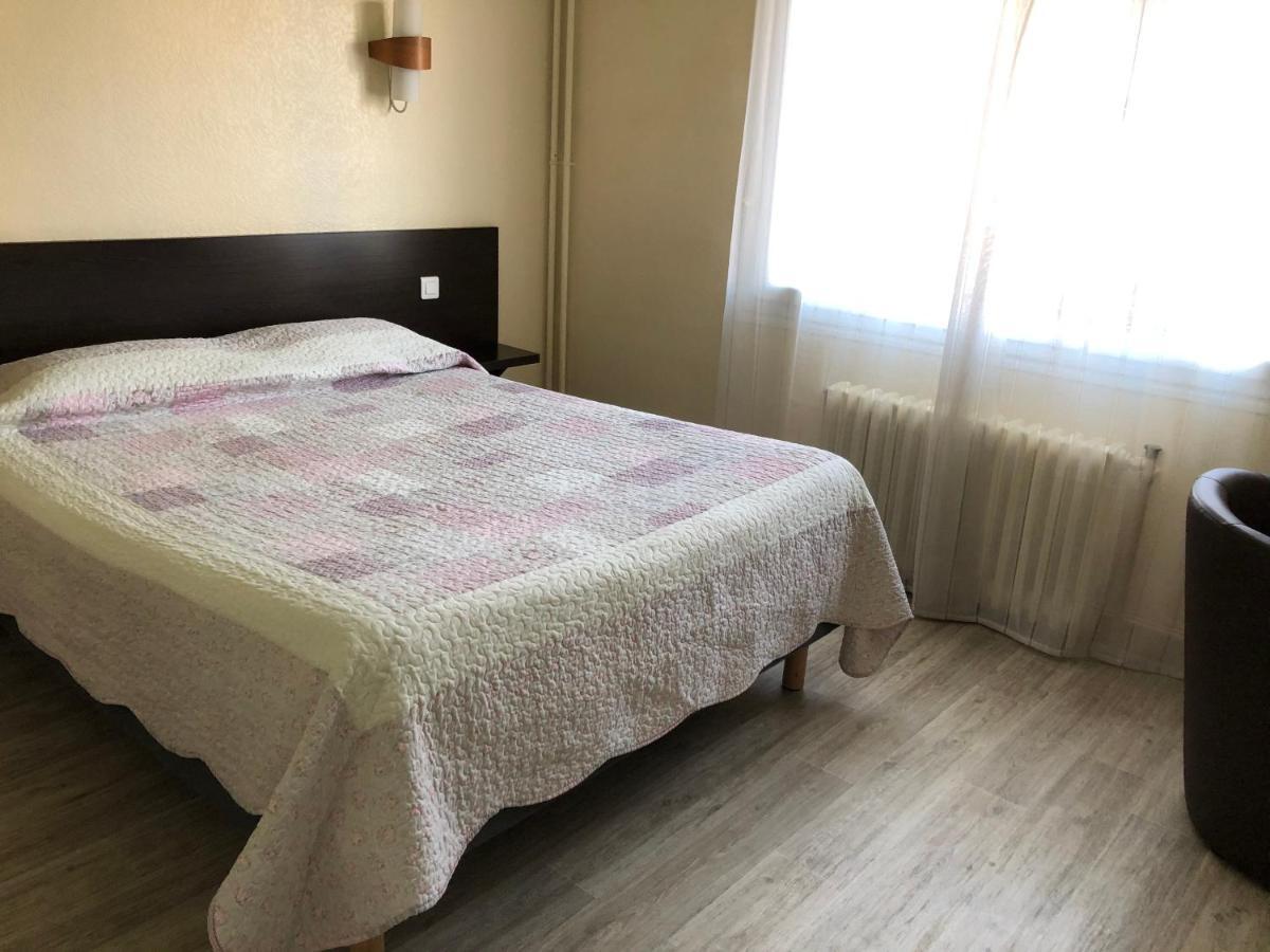 Hotel Restaurant Saint-Benoit Gueugnon Dış mekan fotoğraf